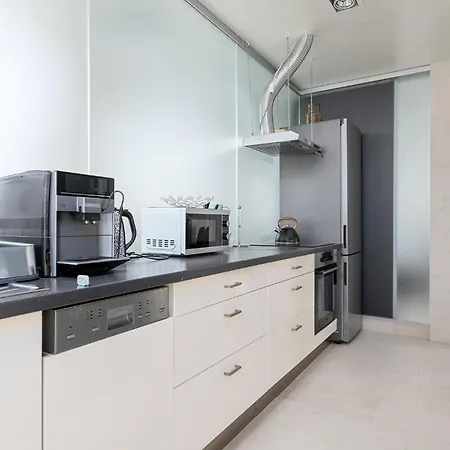 Rentplanet - Apartament Obrzezna Varsovia Exterior foto